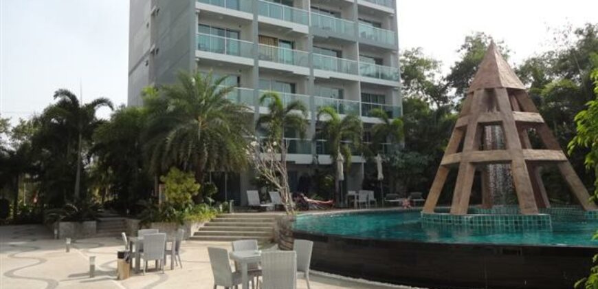 2 bedrooms Condo For Sale at Club Royal