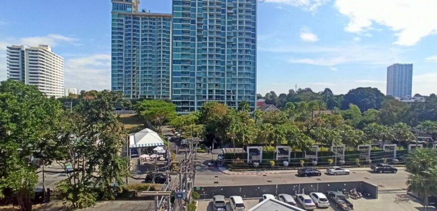 Sea View condo for sale at Ananya Wongamat