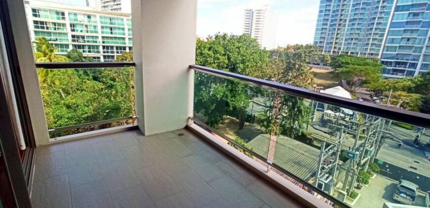 Sea View condo for sale at Ananya Wongamat