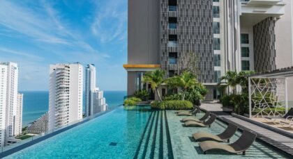 Luxury condominium for rent in Wong Amat