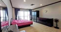 Beachfront condo for rent at Wongamat