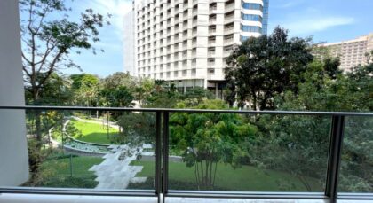 Sea view condo for sale in Wong Amat