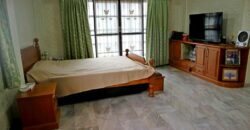 4 Bedrooms House For sale in Wonderland 2