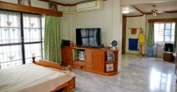 4 Bedrooms House For sale in Wonderland 2