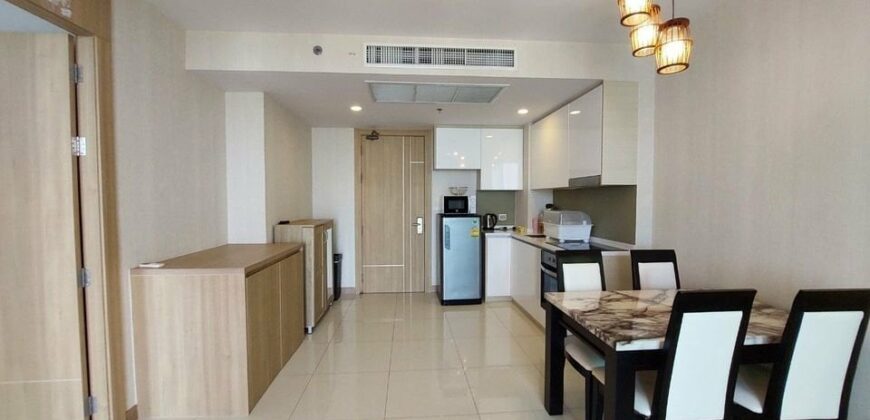 The Riviera Condo for Rent at Wongamat