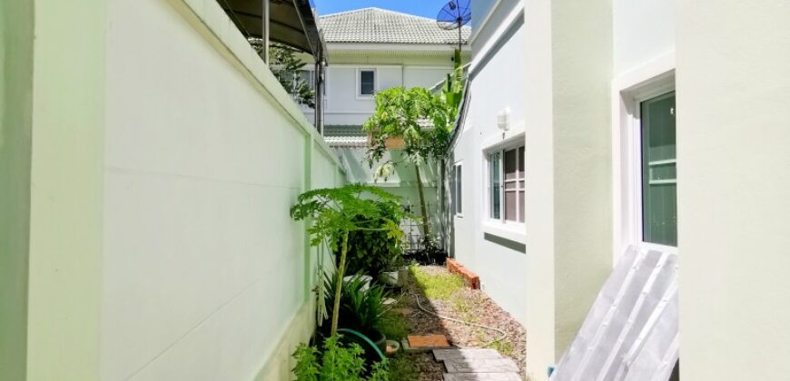 3 Bedrooms house for sale at Baan Chalita Village