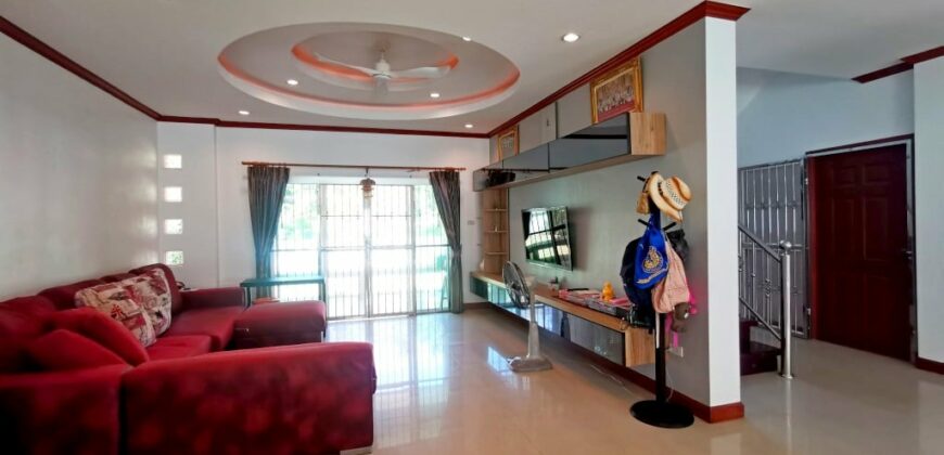 3 Bedrooms house for sale at Baan Chalita Village