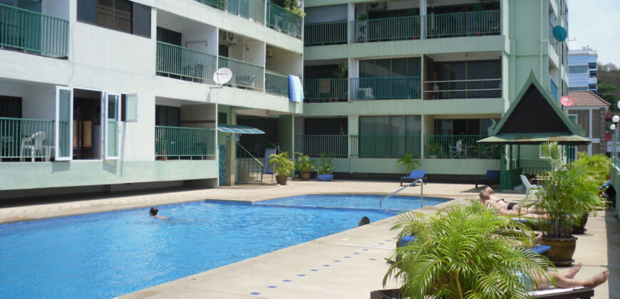 Sombat Condo for Sale at Pratamnak Pattaya