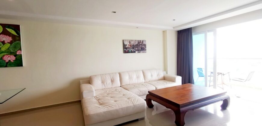 2 Bedroom Condo for sale In Pratumnak