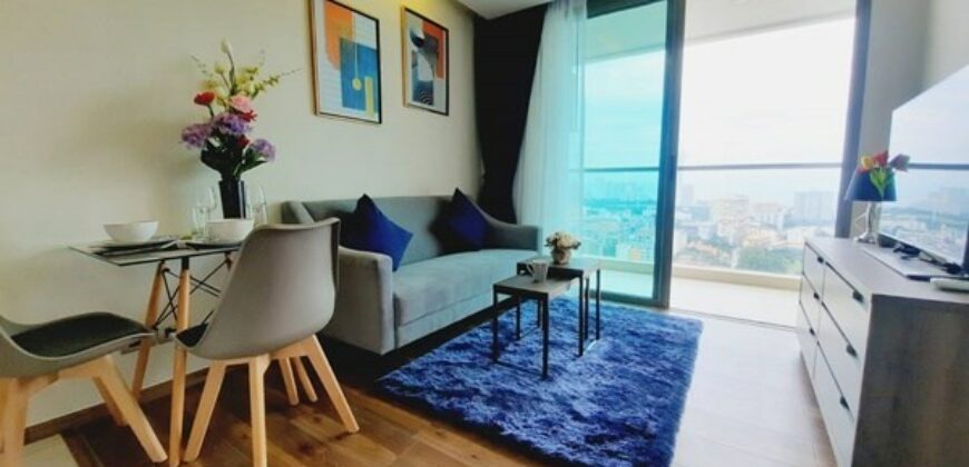 1 Bedroom Condo For Sale In The Peak Tower