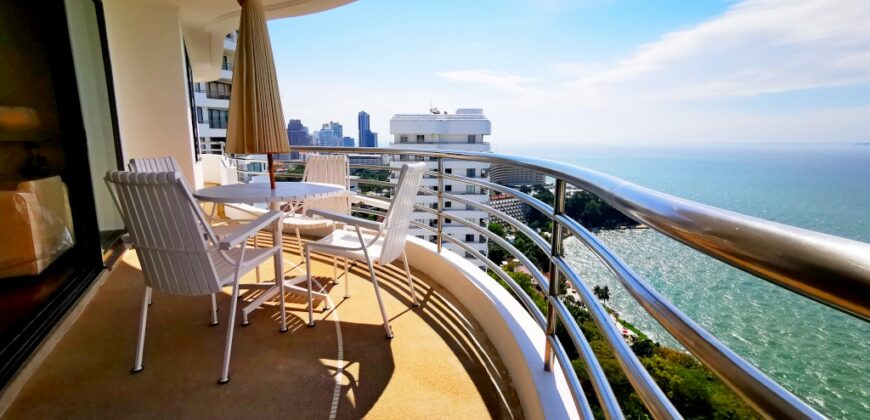 Sea View Condo At Royal Cliff!