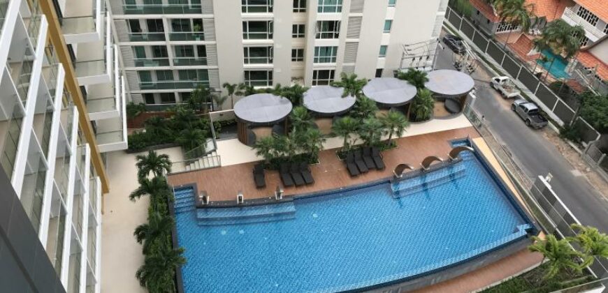 1 Bed Sea View Condo For Sale In The Peak Towers Pratamnak