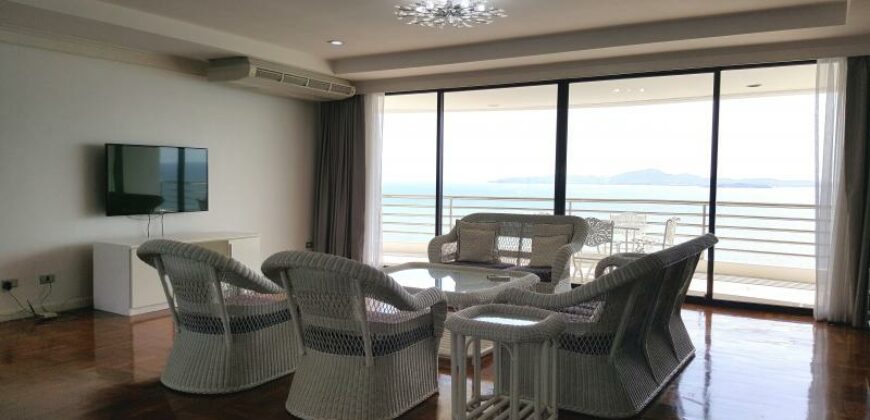 Luxury 4 Bedrooms For Rent In Royal Cliff Condominium Tower