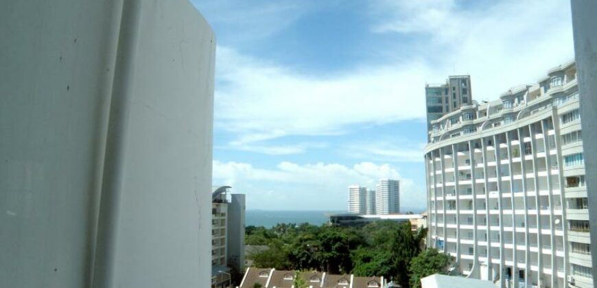 1 Bedroom Condo For Sale on Pratumnak Hill