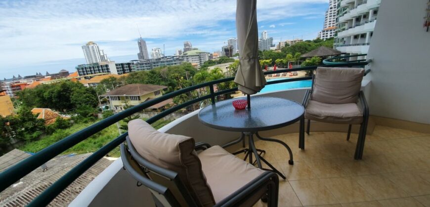 Beautiful 1 Bedroom Condo For Sale