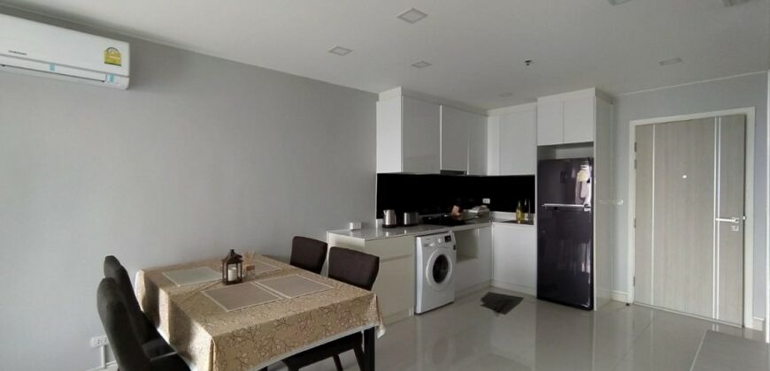 Condo for rent at 1 Tower Pratumak