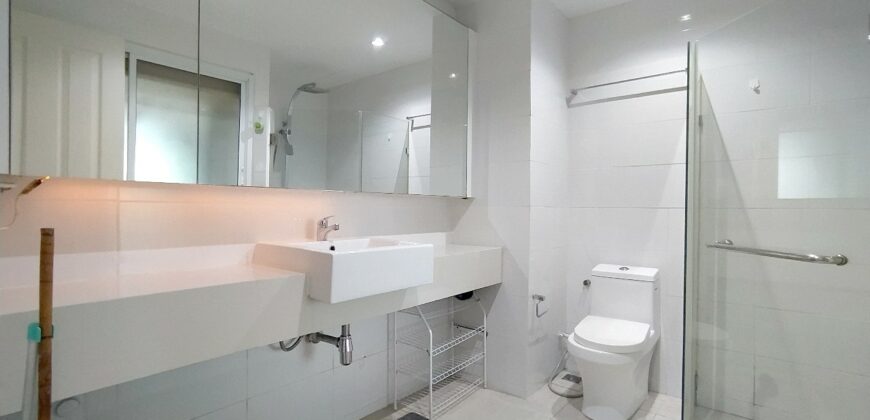 1 Bedroom Condo For Rent At The Winner Pratumnak