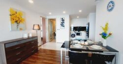 2 Bedrooms Condo for sale at The Peak Towers