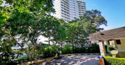 Beachfront condo for sale on Pratumnak Hill