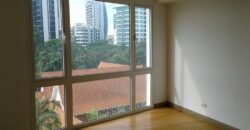 Sea View condo for sale on Pratumnak Hill