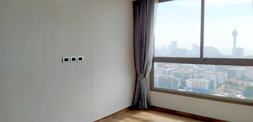 Sea View Condo for sale at The Peak Tower