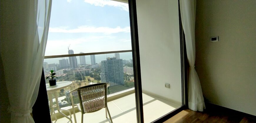 Sea View Condo for sale at The Peak Tower