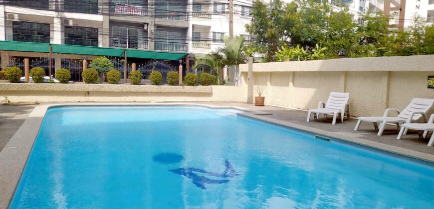 2 Bedrooms Condo for Sale or rent on Pratumnak