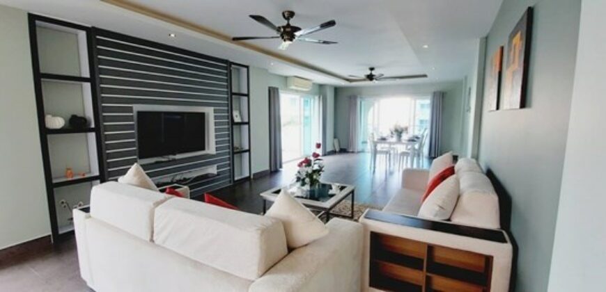 Tudor Court 2 bedrooms Condo Pattaya