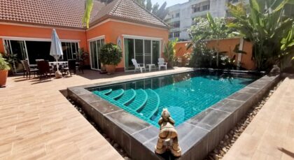 Pool Villa for sale on Pratumnak Hill