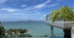 Luxury sea view condo for sale on Pratumnak Hill