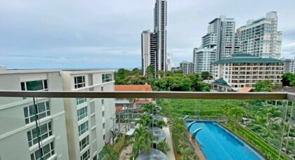 Sea View Condo For sale at The Peak Tower