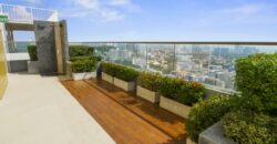 Sea View Condo for sale on Pratumnak Hill