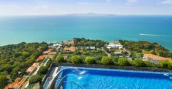 Sea View Condo for sale on Pratumnak Hill