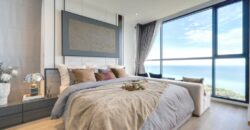 Luxury sea view condo for sale on Pratumnak Hill