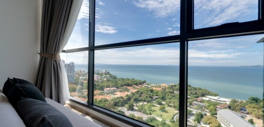 Luxury sea view condo for sale on Pratumnak Hill