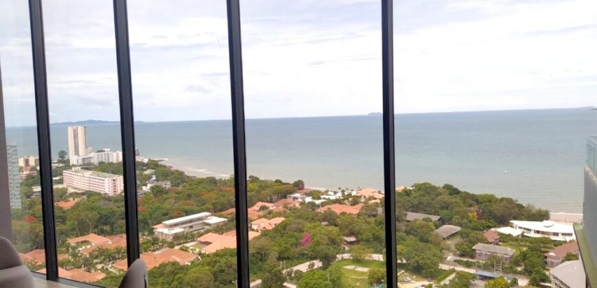 Luxury sea view condo for sale on Pratumnak Hill