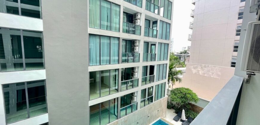 Brand new condo for sale in Pratamnak