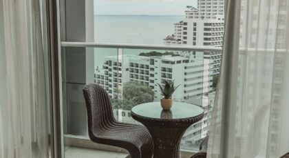 2 Bedrooms Condo for Sale on Pratumnak Hill