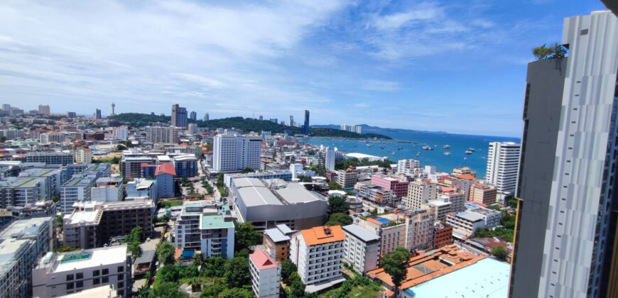 2Bedrooms Condo In Central Pattaya for sale