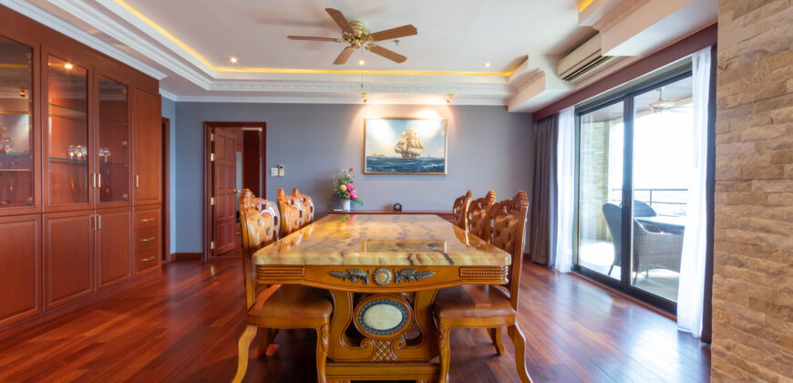 Corner unit for sale View Talay condo 3A