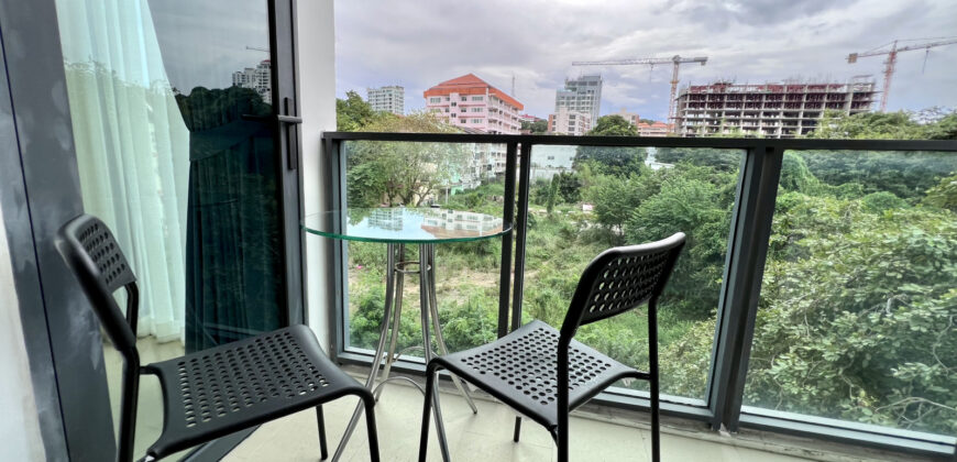 Brand new condo for sale in Pratamnak