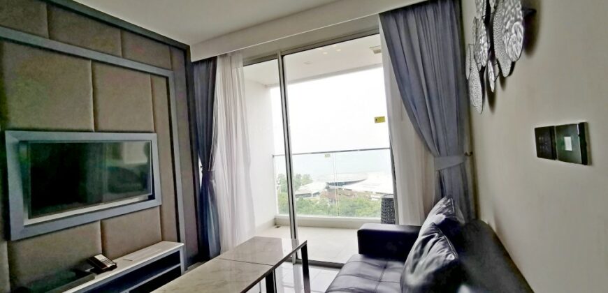 Sea View condo for rent at Amari Residence Pratamnak Pattaya