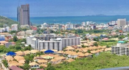 Sea view condo for sale or rent Supalai Mare