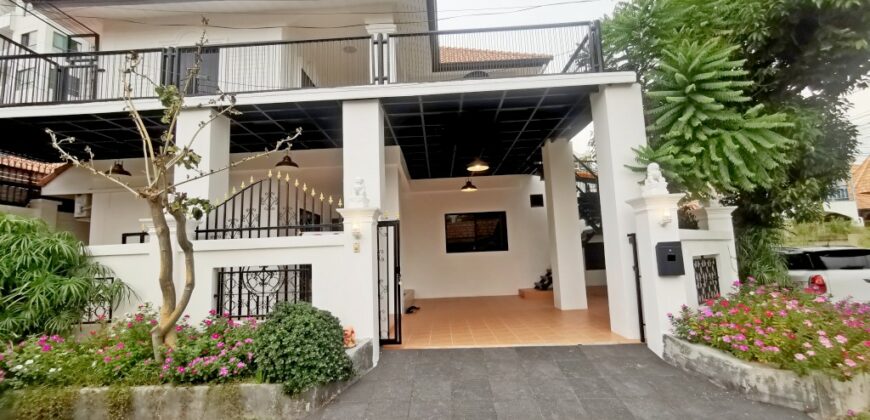 House for sale in South Pattaya.