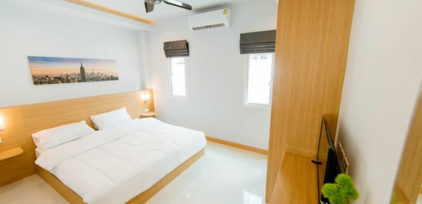 Pool Villa 5 Bedrooms For Sale in South Pattaya