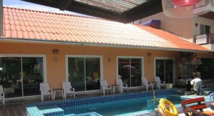 Jomtien 73 unit resort for sale