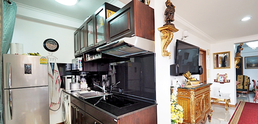 Pattaya City 85 Sqm 1 Bedroom Bargain Priced